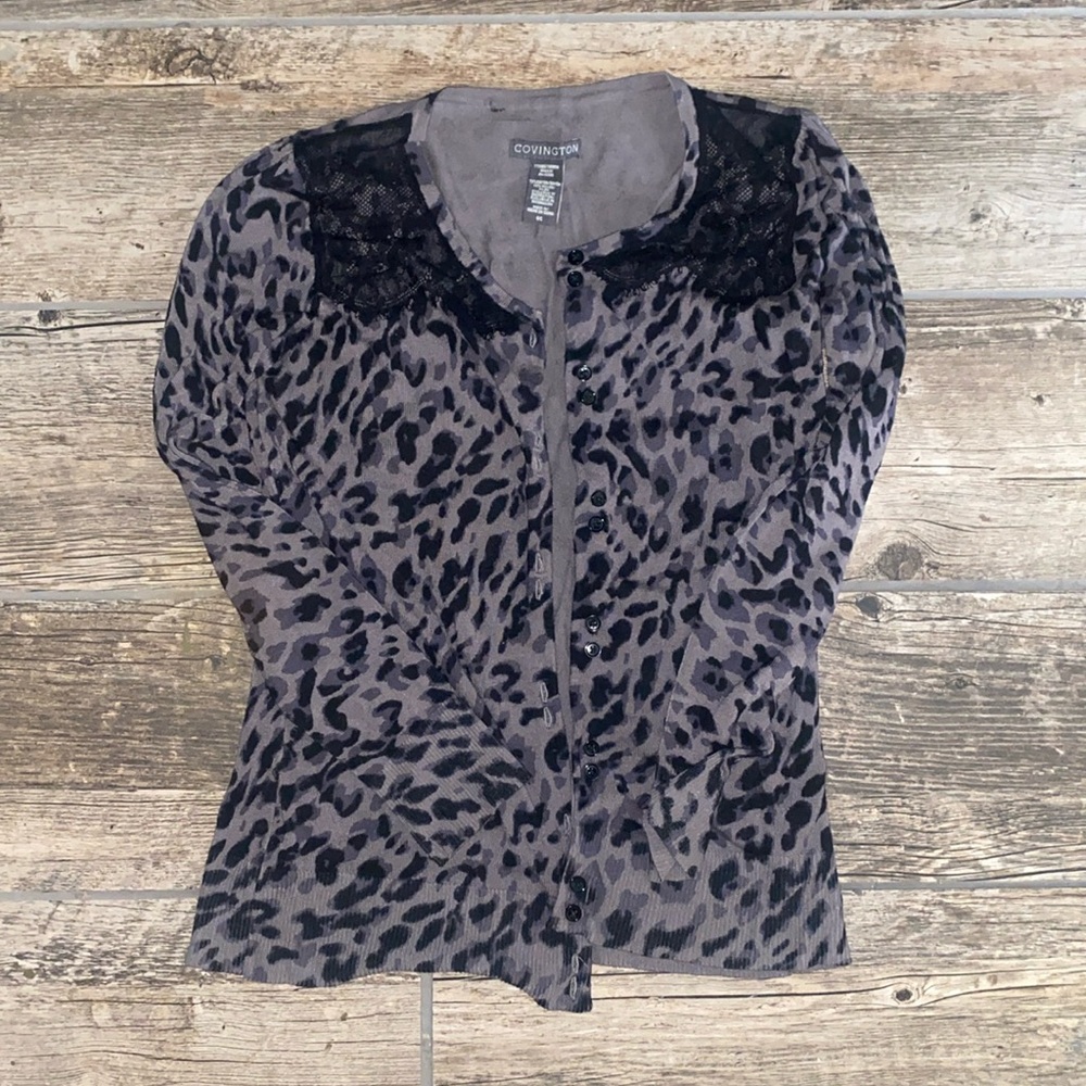 Animal print cardigan with lace accent